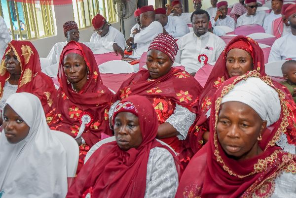 Photograph from 109th Annual Conference — DSC_2502.JPG