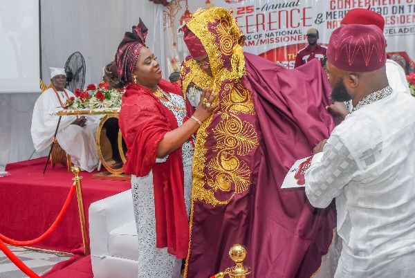 Photograph from Conferment of Merit Award and Turbaning of the New National Chief Imam/Missioner — DSC_3069.JPG