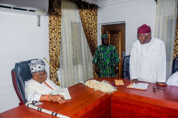 Photograph from Stakeholders Visitation by the New Executives to Ikorodu Division — DSC_3783.JPG