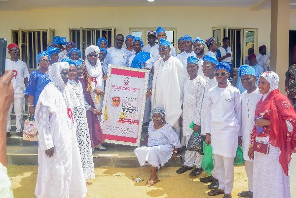 Photograph from Conferment of Merit Award and Turbaning of the New National Chief Imam/Missioner — DSC_3297.JPG